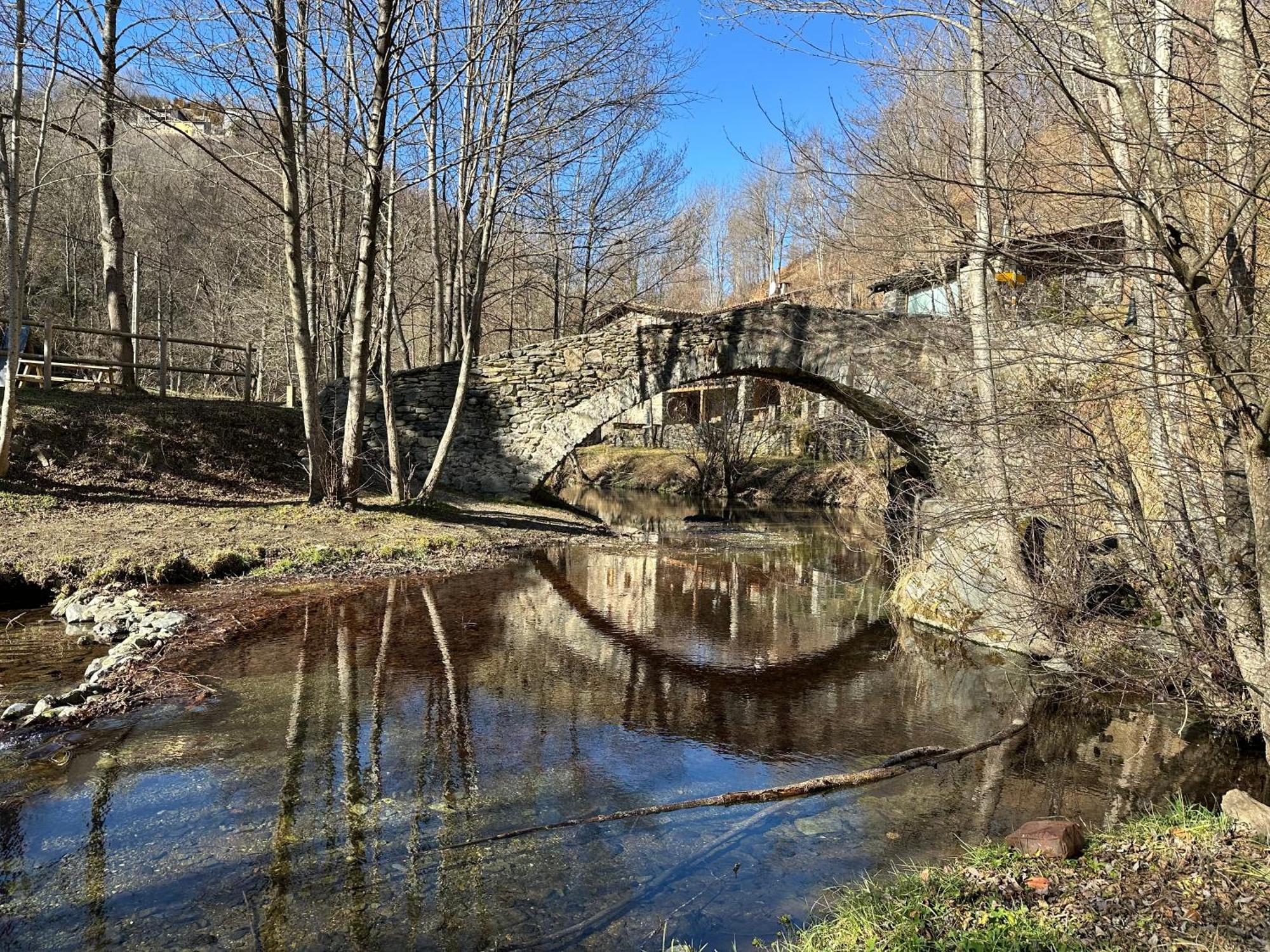 Apartamento Colgante Al Rio Con Vistas Al Puente Camprodon Esterno foto